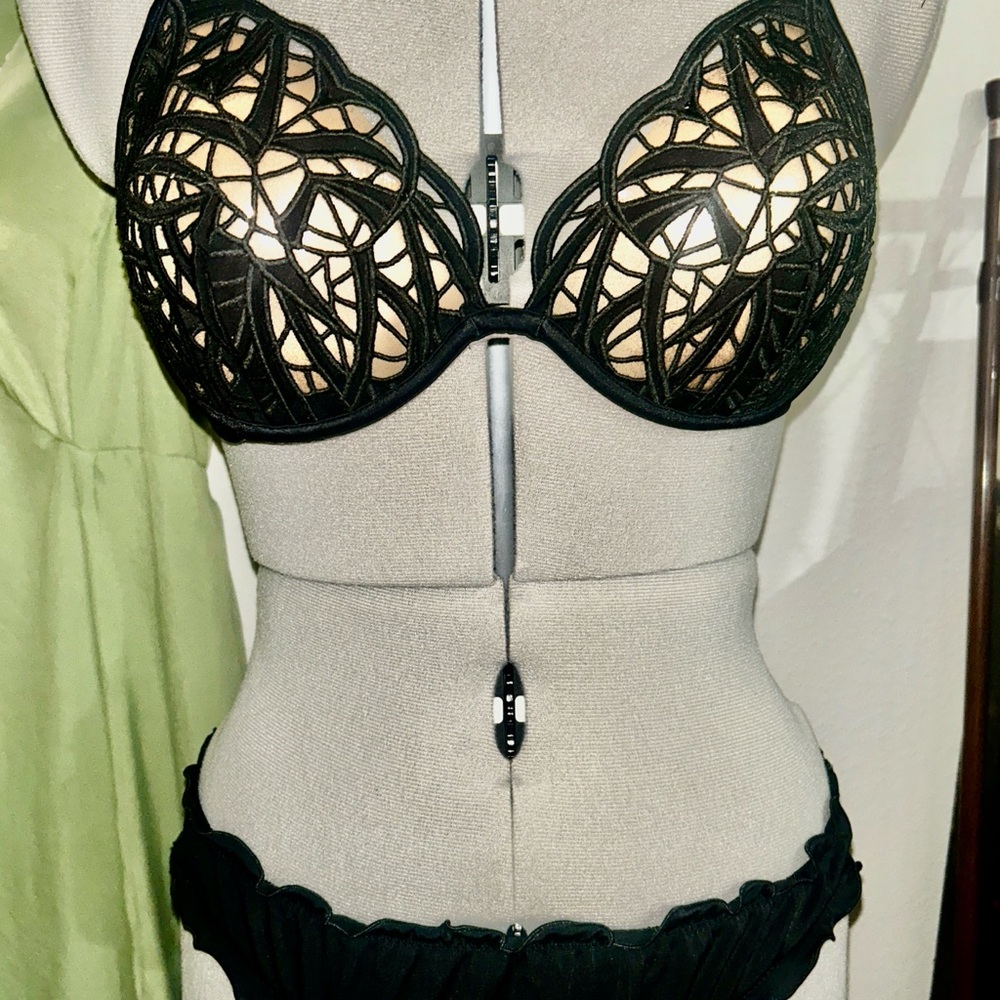 Chic Black Mesh Bikini Set